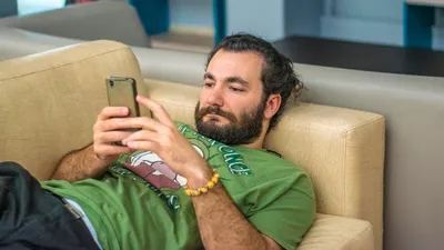 Player: pași simpli pentru a-ți proteja bugetul în jocurile de la cazinouri online