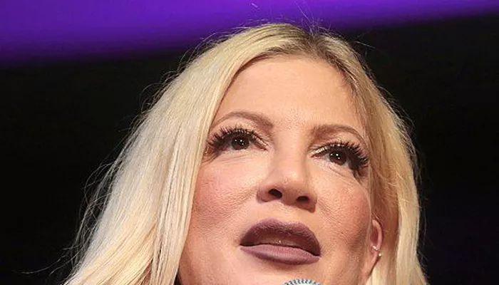 tori spelling 