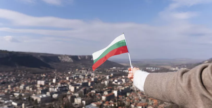 Bulgaria pregătește noi reguli pentru contribuții și pensii. Guvernul promite taxe neschimbate, dar taie din cheltuielile statului